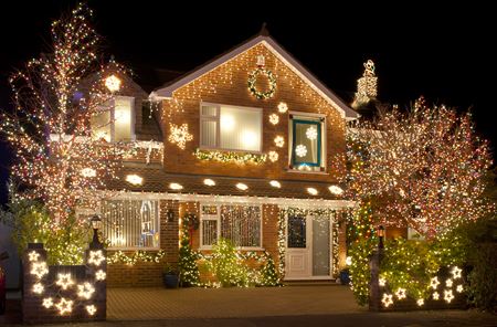 Looking For Christmas Lights Hanging Service?