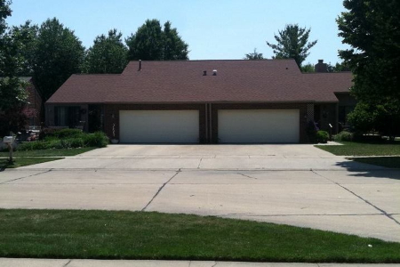 Roof Cleaning in Champaign, Illinois